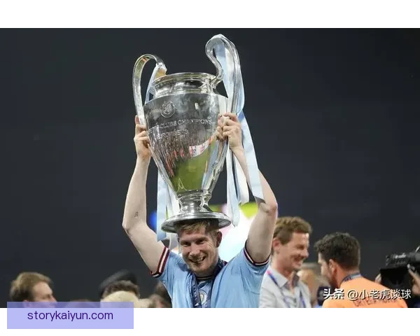 德布劳内从亨克青训崭露头角，状态持续回暖引发关注