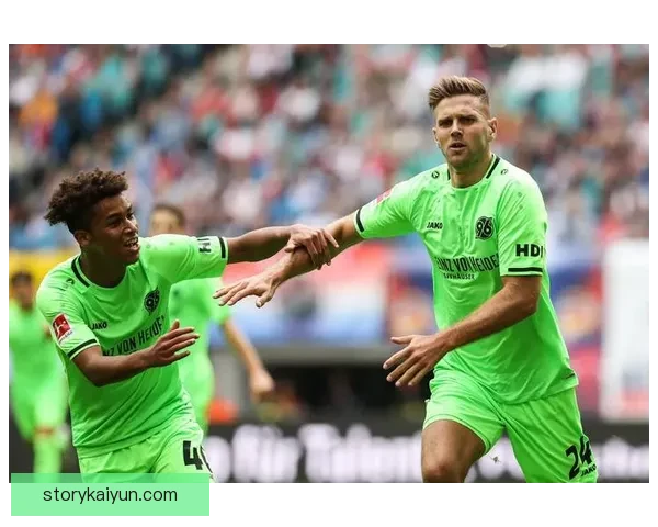 西班牙在欧国联决赛中表现稳健，成功卫冕展现强大竞争力